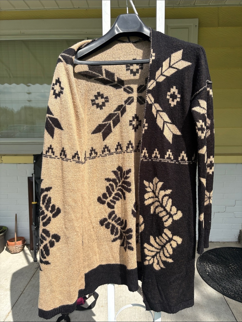 Beige and Brown Patterned Open-Front Women’s Reversible Cardigan